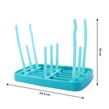 Removable tray collecting water below the baby feeding bottle drying rack
