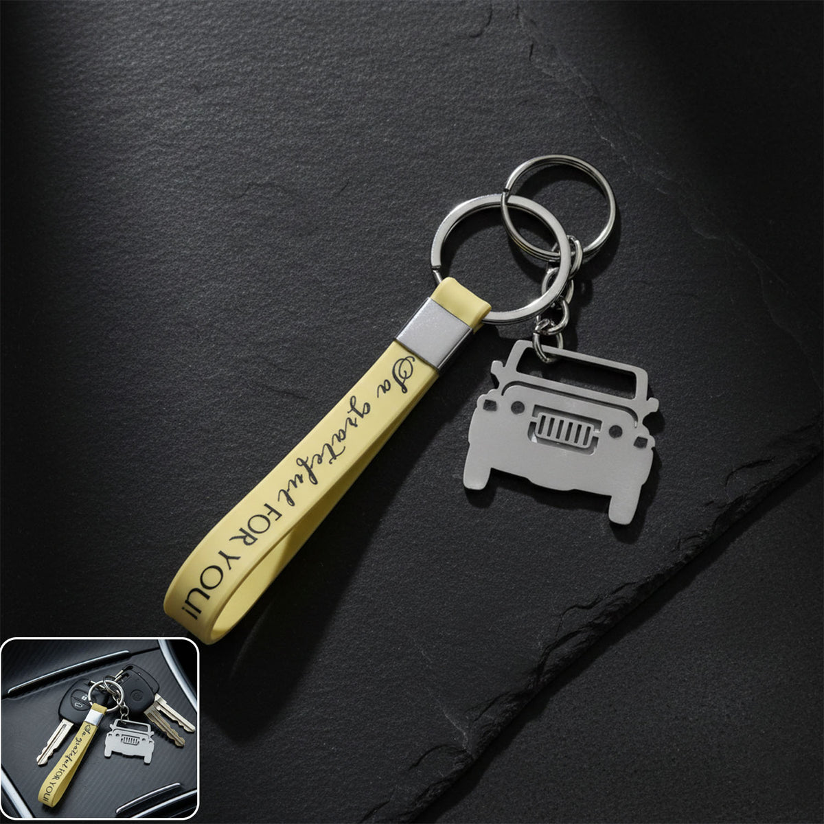 Jeep-Shaped Metal Car Keychain – Stylish Dual-Keyring Set